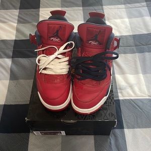 Jordan 4 Retro Fiba (2019)